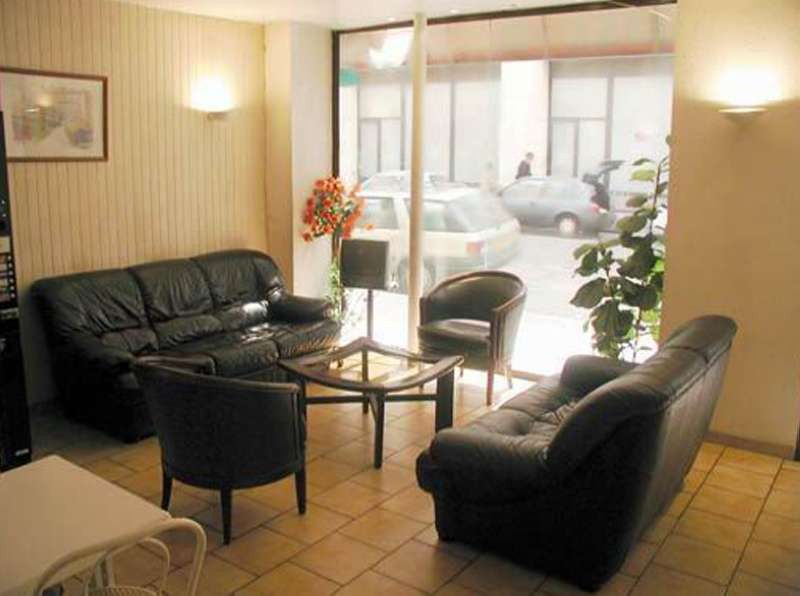 Hibiscus Republique Hotel Paris Bagian luar foto