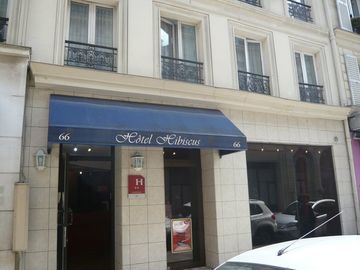 Hibiscus Republique Hotel Paris Bagian luar foto